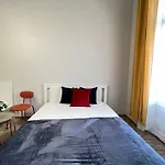 Baross Apartment With Convenience And Style